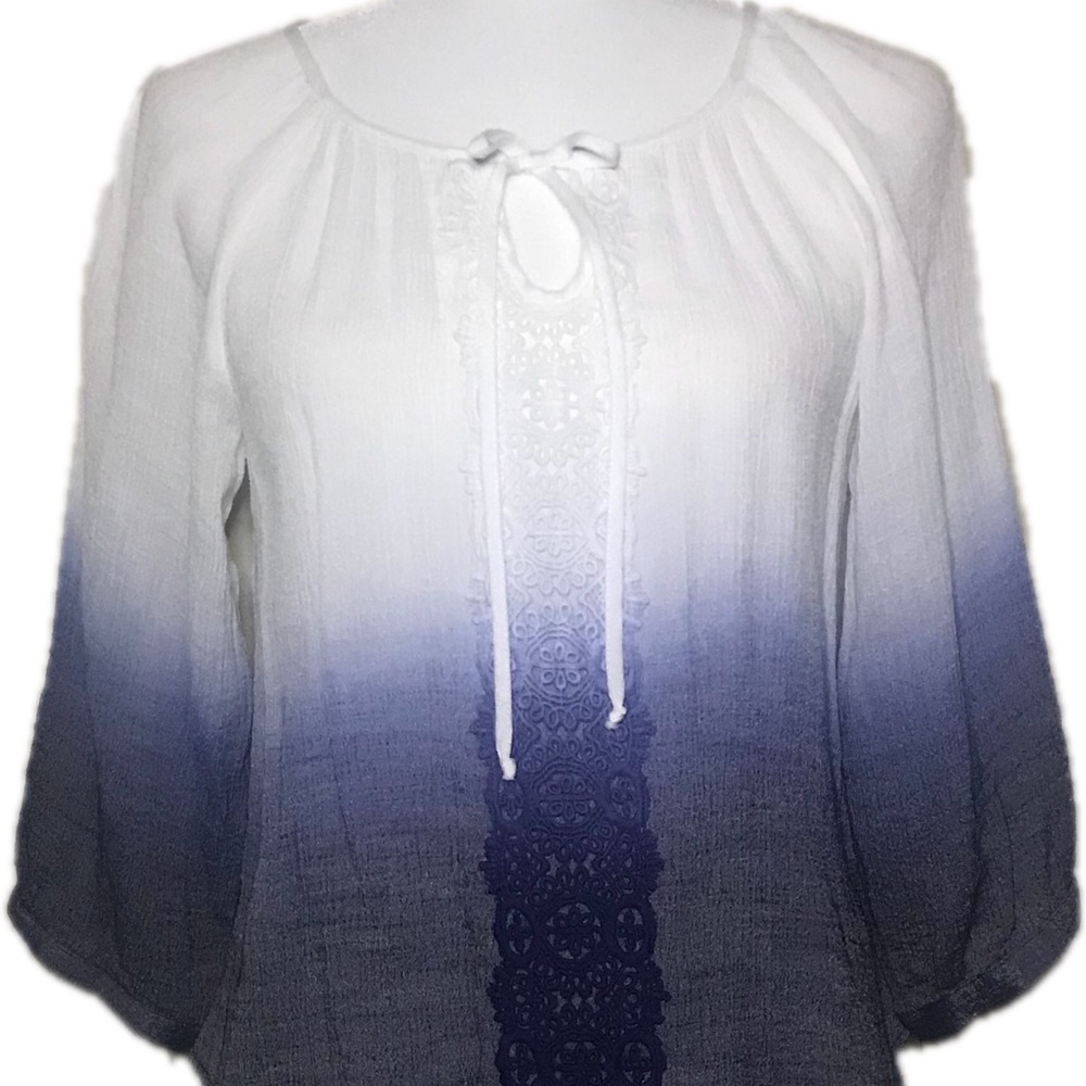BCX pullover white/purple ombré Sz Small NWT